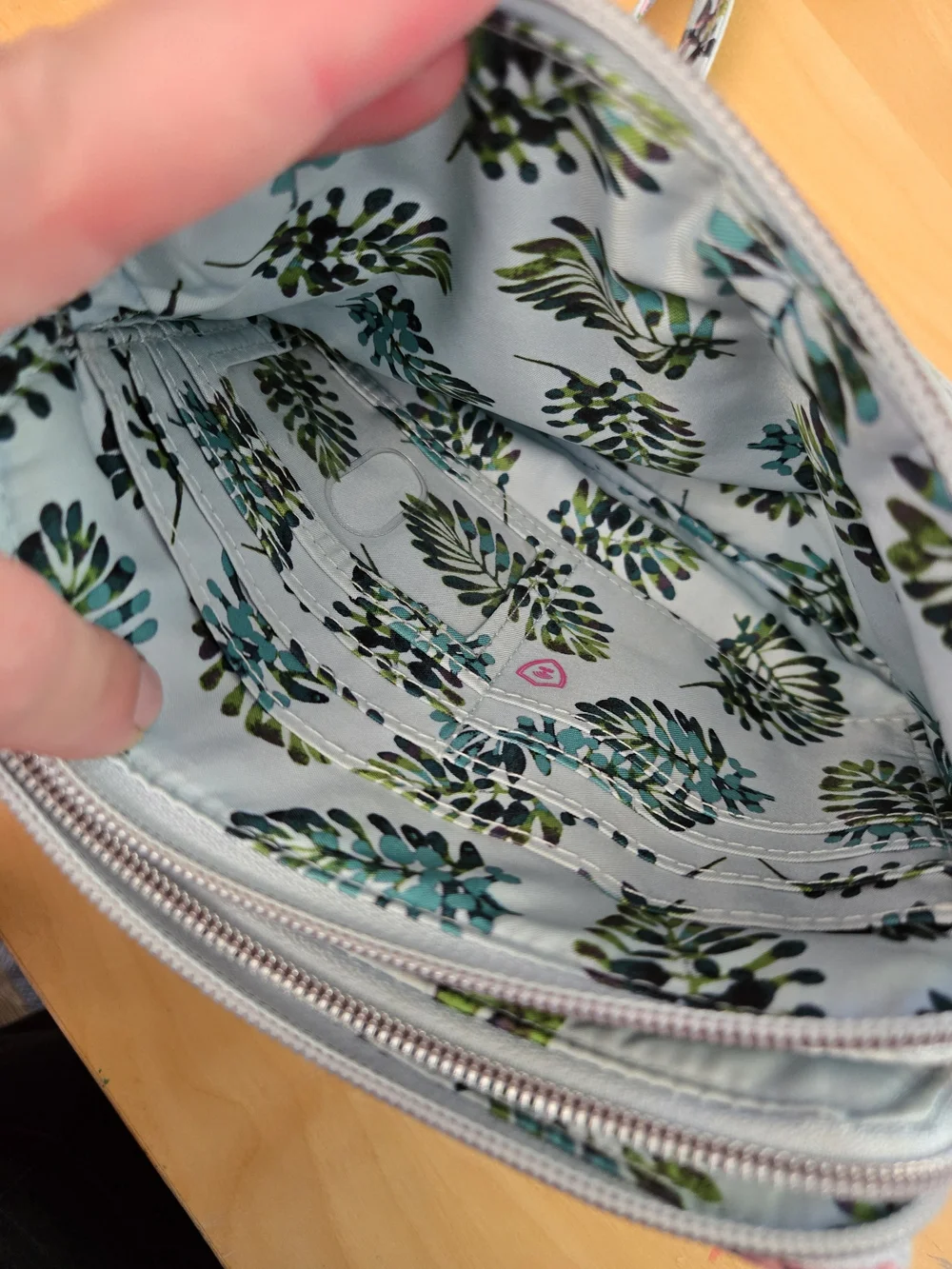 Vera Bradley Seawater Bloom Crossbody Light Blue Triple Compartment Purse